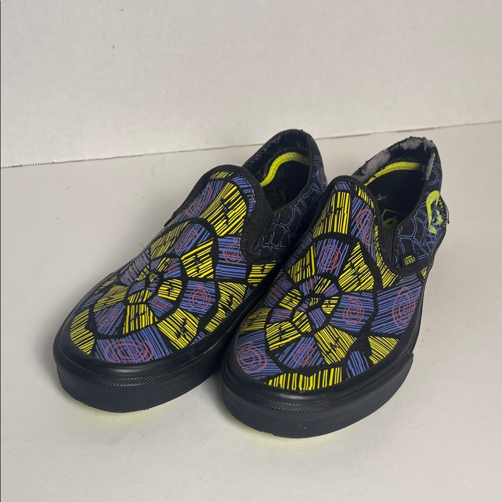 VANS x Disney NIGHTMARE BEFORE CHRISTMAS Women Size‎ 7 Ooga Booga Slip On Shoes